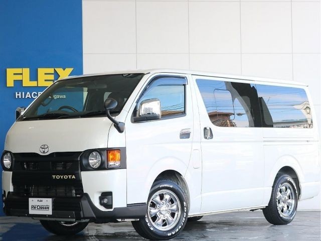 Toyota Hiace V
