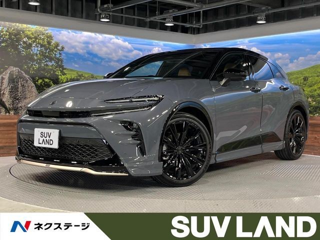 Toyota Crown Sport