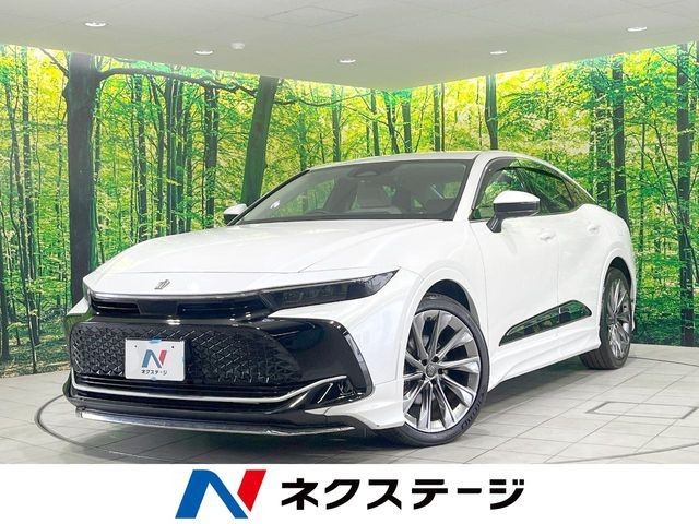 Toyota Crown Crossover