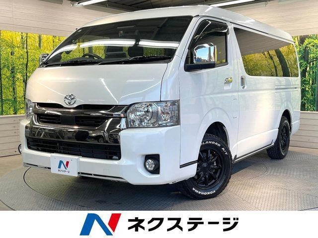 Toyota Hiace V