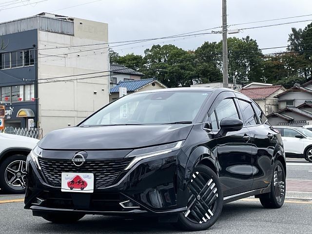 Nissan Aura