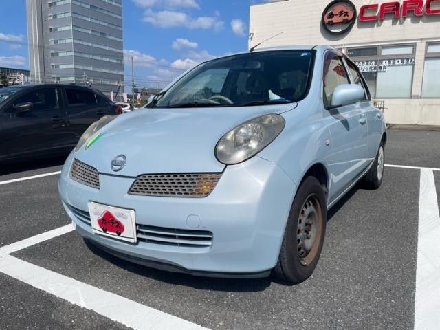 Nissan March