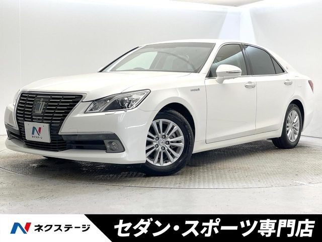 Toyota Crown HV