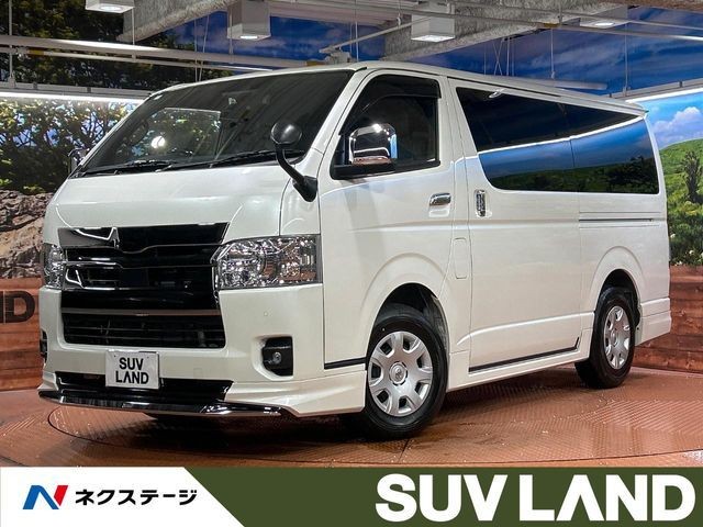 Toyota Hiace V