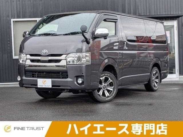 Toyota Hiace V