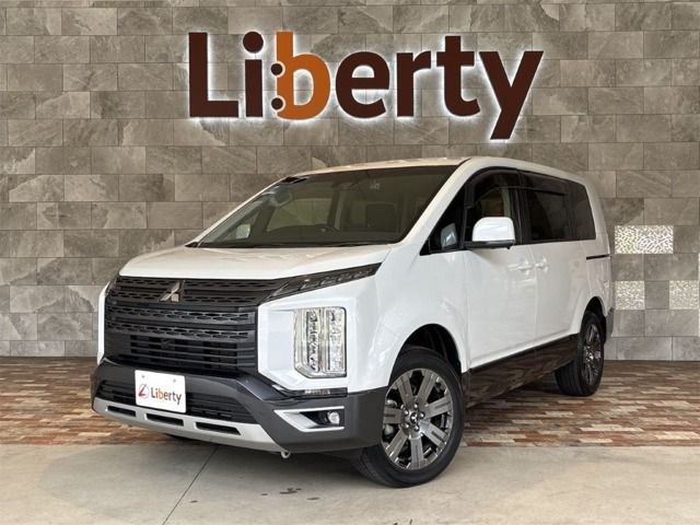 Mitsubishi Delica D5