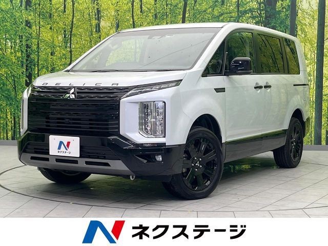 Mitsubishi Delica D5