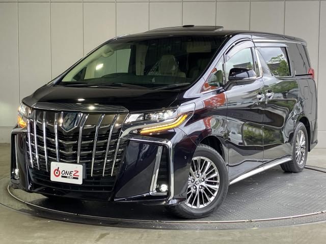 Toyota Alphard HV