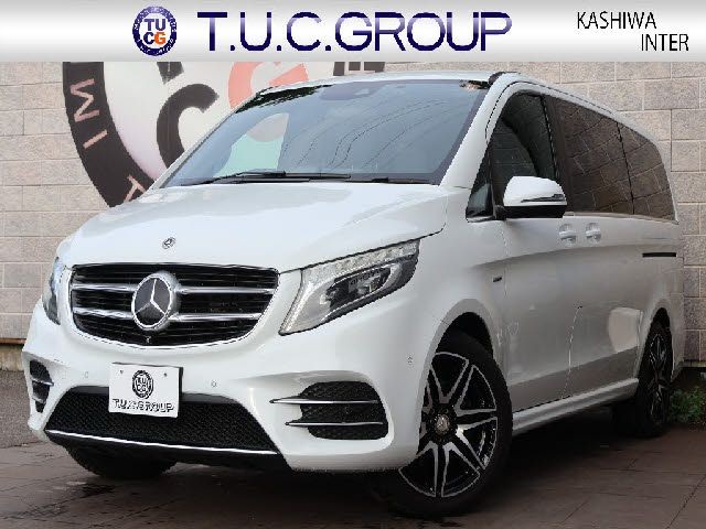 Mercedes-Benz V220D