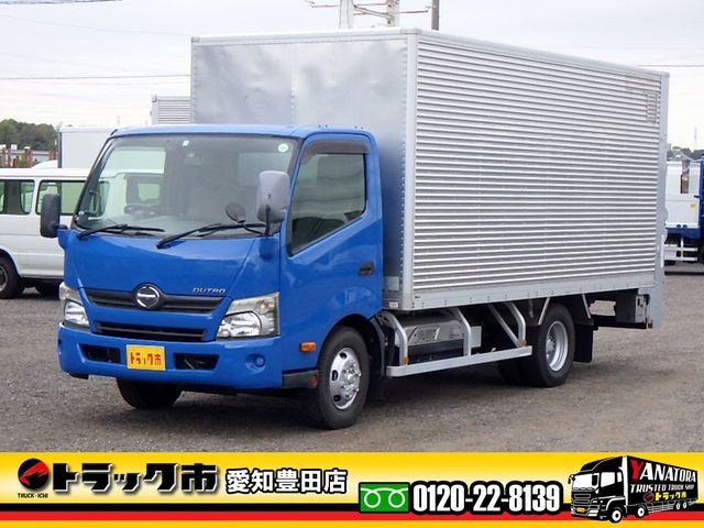 Hino Dutro
