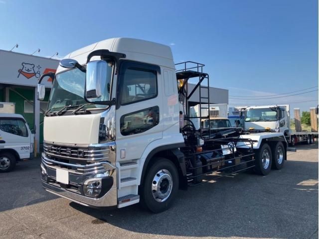 Mitsubishi Super Great