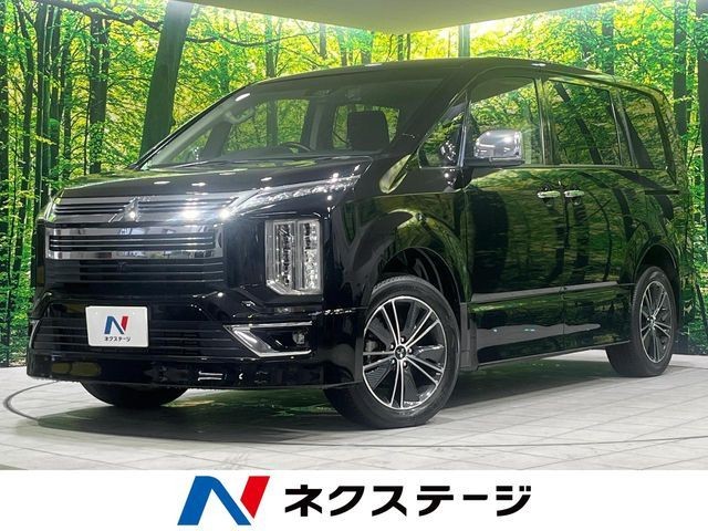 Mitsubishi Delica D5