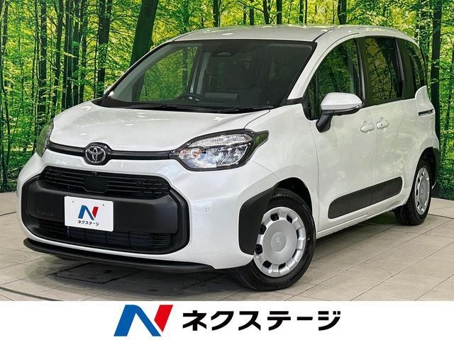 Toyota Sienta HV