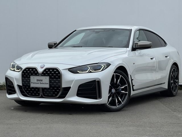 BMW M440I