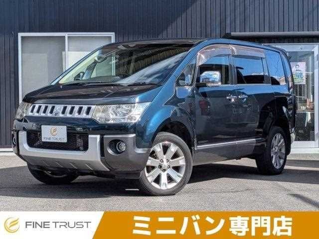 Mitsubishi Delica D5