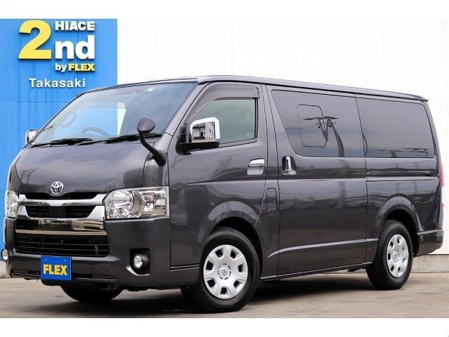 Toyota Hiace V