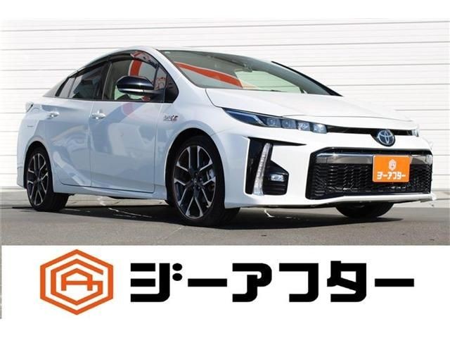 Toyota Prius PHV