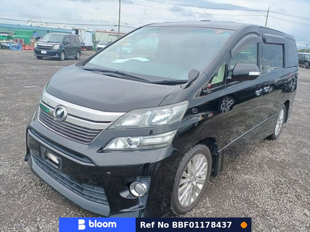 2014 Toyota Vellfire