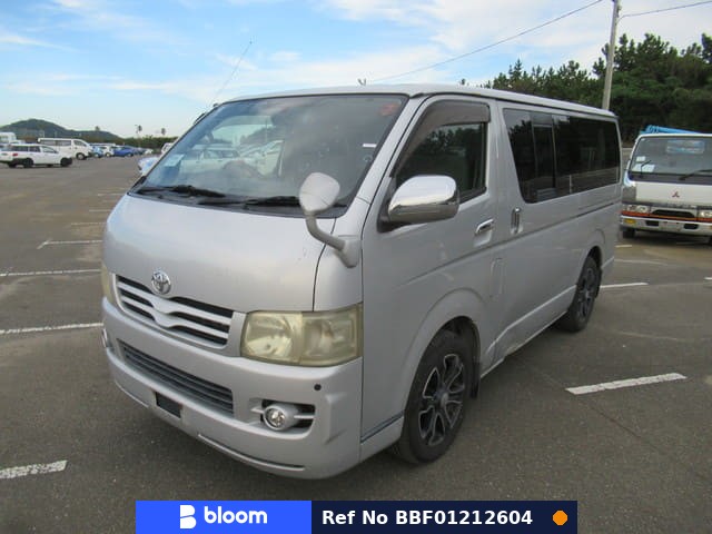 2004 Toyota Hiace VAN