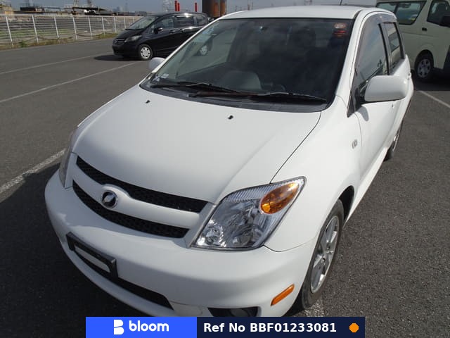2006 Toyota IST