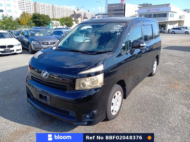 2009 Toyota Voxy