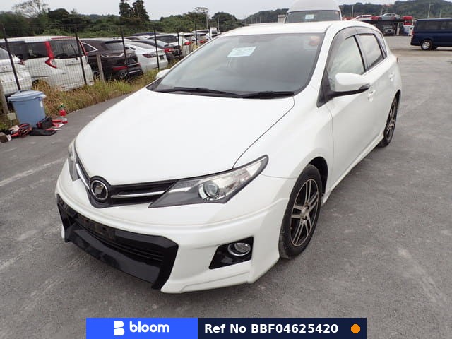 2012 Toyota Auris