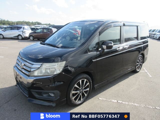 2013 Honda Step WGN