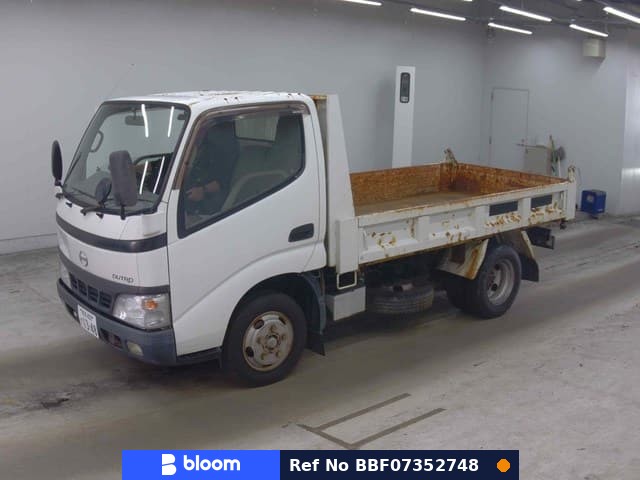 Hino Dutro