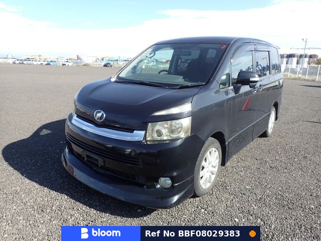 2007 Toyota Voxy