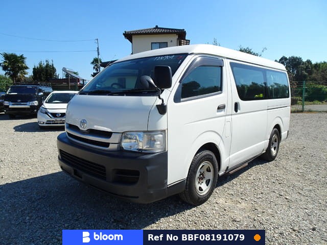 2010 Toyota Hiace Wagon