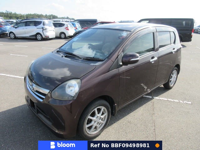 2012 Daihatsu Mira ES