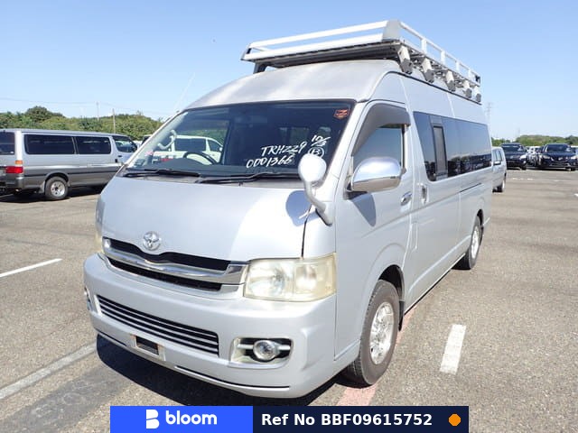 2005 Toyota Hiace Wagon