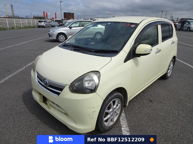2012 Daihatsu Mira ES