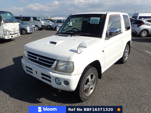 2005 Mitsubishi Pajero Mini