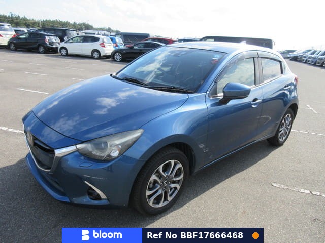 2017 Mazda Demio