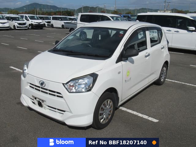 2017 Daihatsu Mira ES