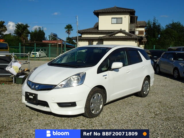 2013 Honda FIT Shuttle Hybrid