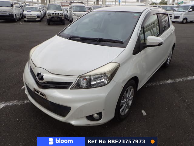 2011 Toyota Vitz
