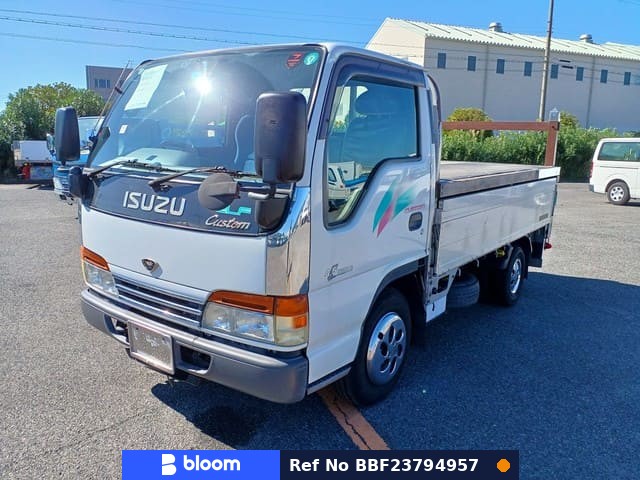 1999 Isuzu ELF Truck