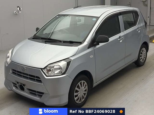 2019 Daihatsu Mira ES