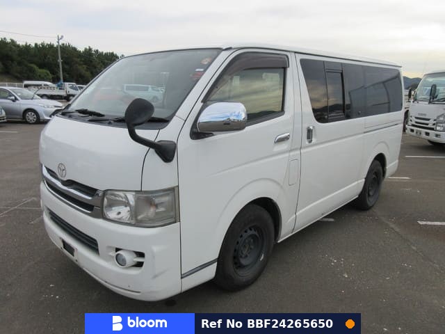 2005 Toyota Hiace VAN