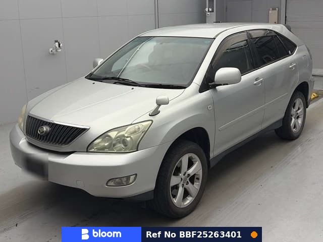2004 Toyota Harrier