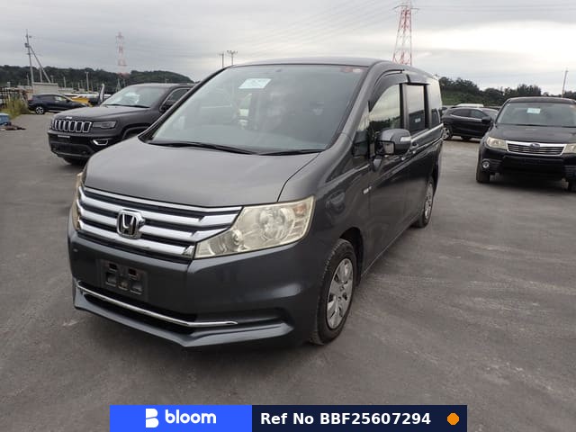 2012 Honda Step WGN