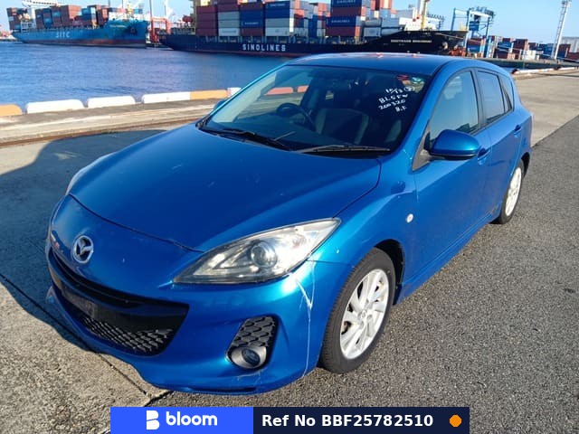 2011 Mazda Axela Sport