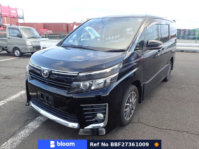 2014 Toyota Voxy
