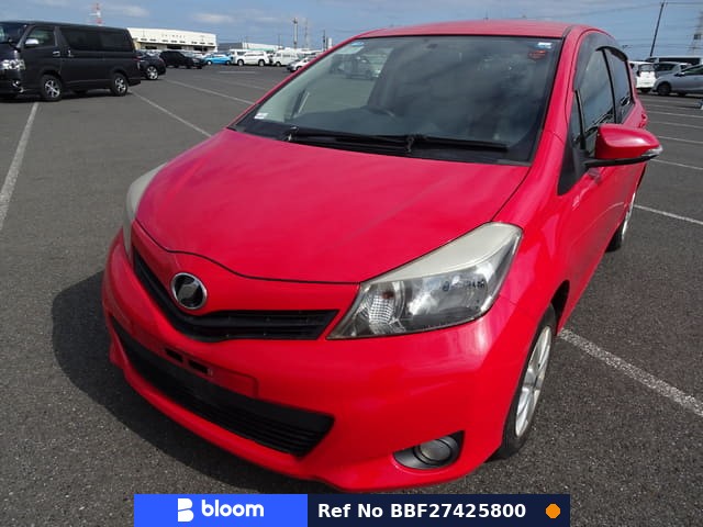 2013 Toyota Vitz