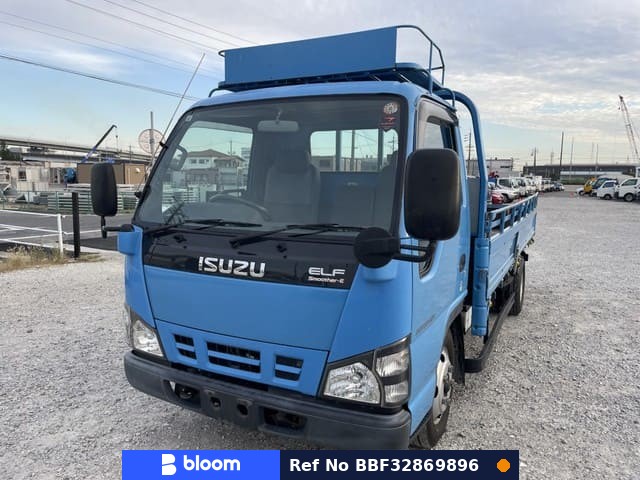2005 Isuzu ELF Truck
