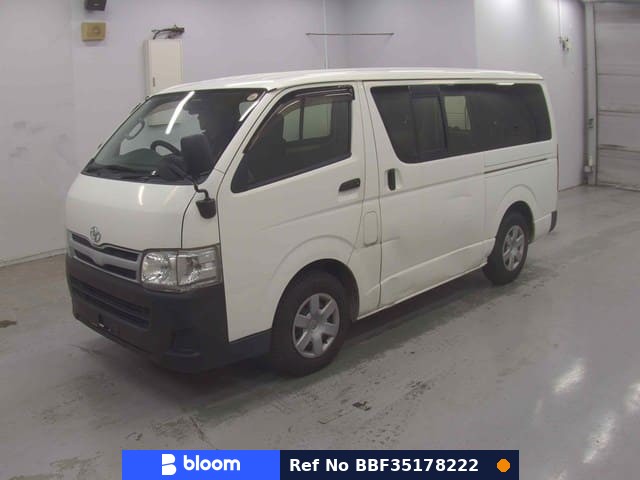 2013 Toyota Hiace VAN