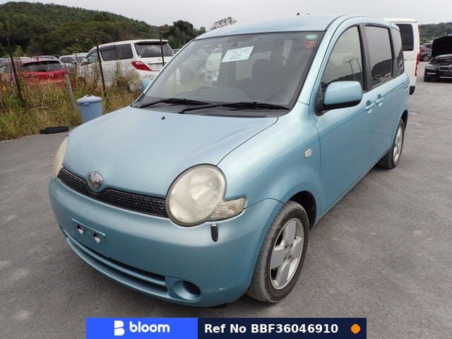 2004 Toyota Sienta