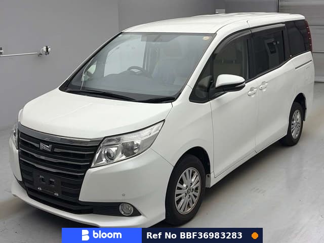 2014 Toyota Noah